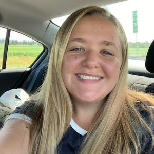 Meet your Posher, Sabrina